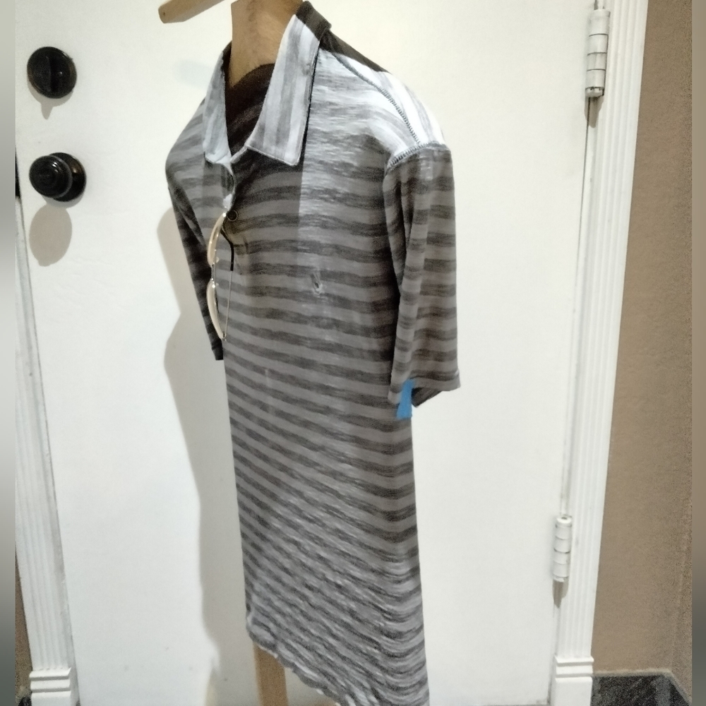 ๐๐ฅ SOLD!! John Varvatos Horizontal Stripe Grey Short Sleeve Polo - Picture 5 of 8